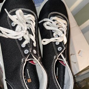 Avenger Black and White Canvas Sneakers